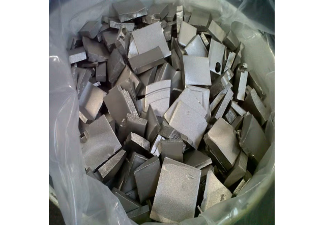 Titanium shavings 